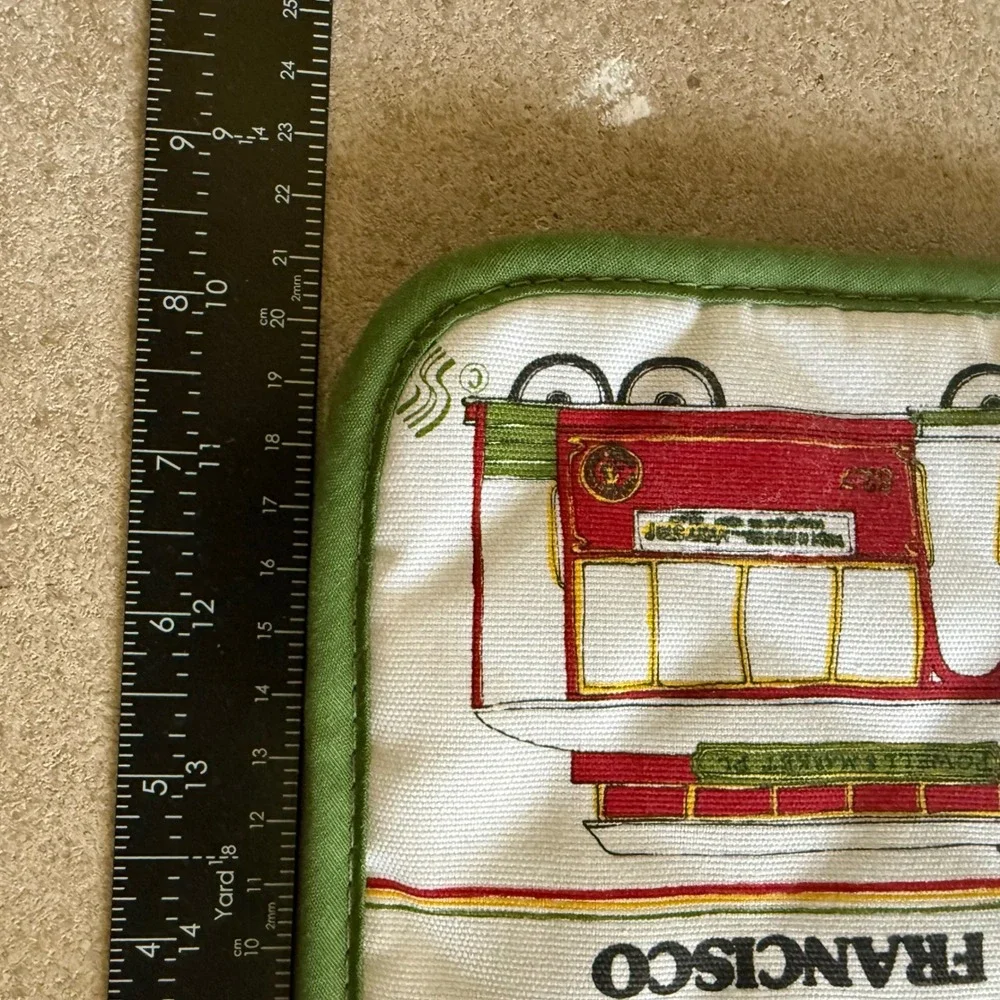 Vintage San Francisco Potholders Set Cable Car Souvenir Kitchen Hot‎ Pads 2 pack